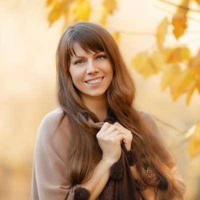 Julia Latte's avatar image